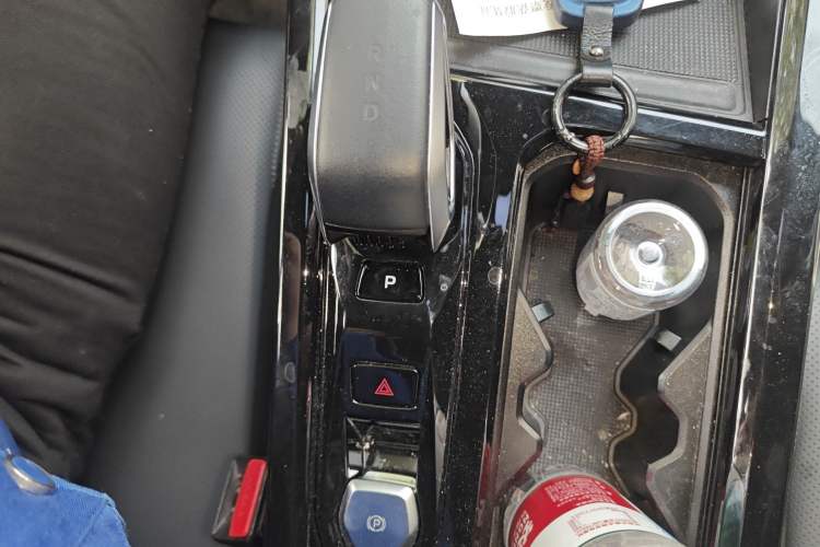 Used Geely Auto Emgrand X7 Sport 2023 Boyue COOL 1.5TD Smart Connect+ Gear Lever