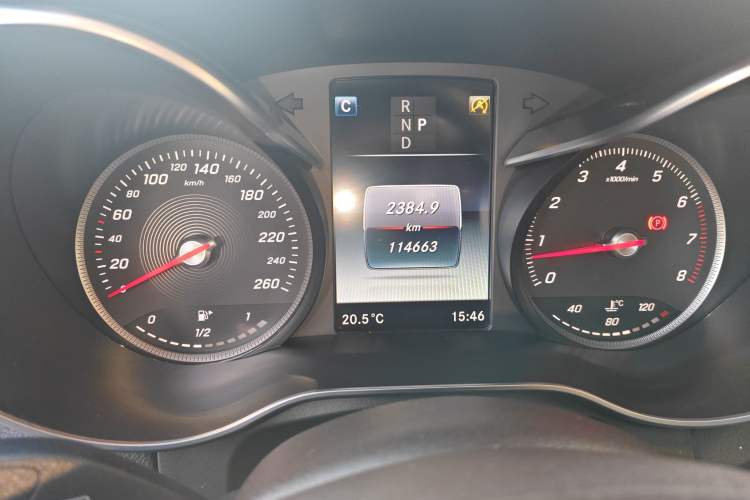 Used Mercedes-Benz GLC 2016 GLC 300 4MATIC Dynamic Model
