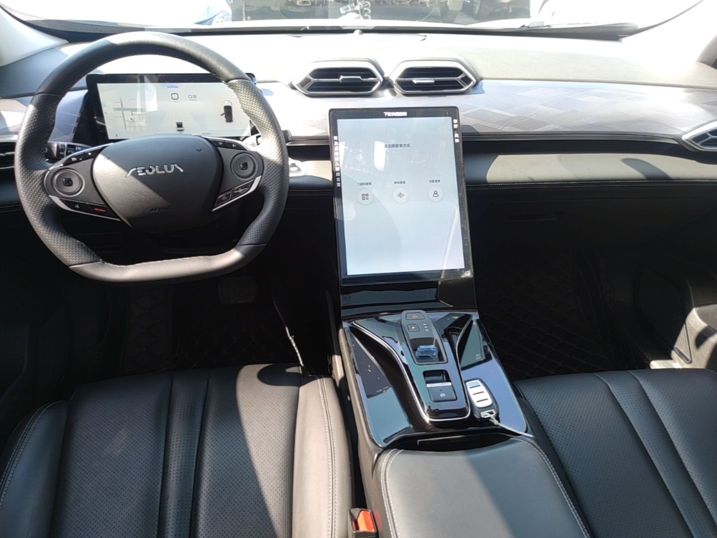 Dongfeng Aeolus Mage 2023 1.5T Luxury Edition — снимка 15