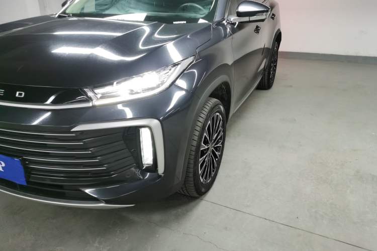 Used EXEED Lingyun 2025 300T Two-Wheel Drive Starry Edition
