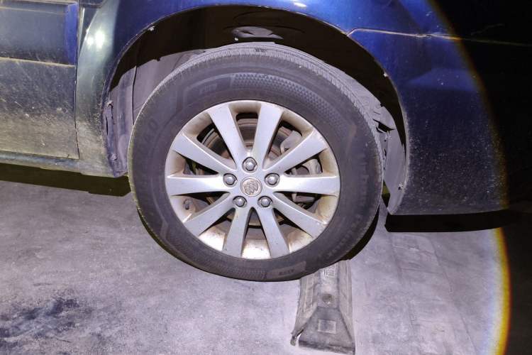 Used Buick GL8 2014 2.4L Comfort Edition