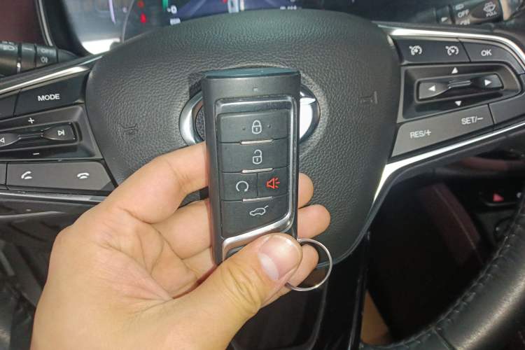 Used GAC Trumpchi M6 2023 PRO 270T DCT Luxury Edition
