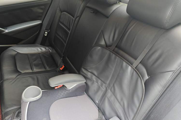 Used Volkswagen Passat 2014 1.8TSI DSG Luxury Edition
