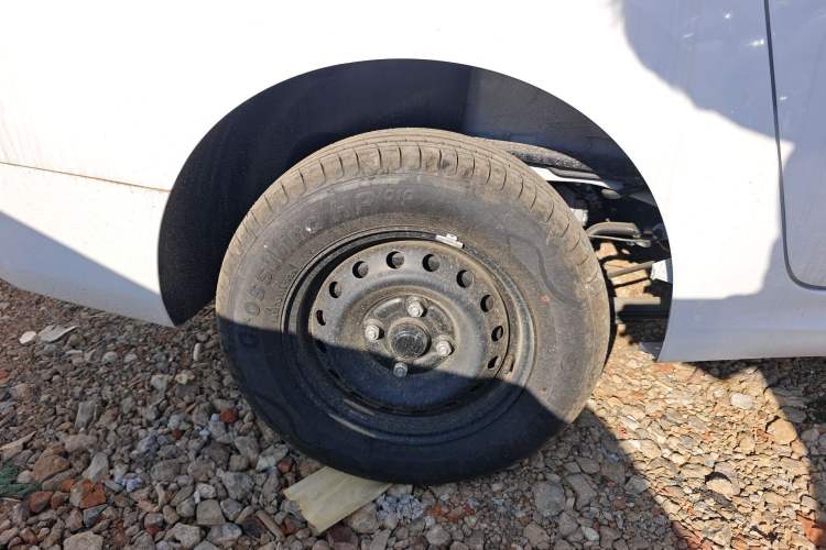 Used Wuling Hongguang New Energy 2025 Extended-Range Hybrid 50 km Standard Version
