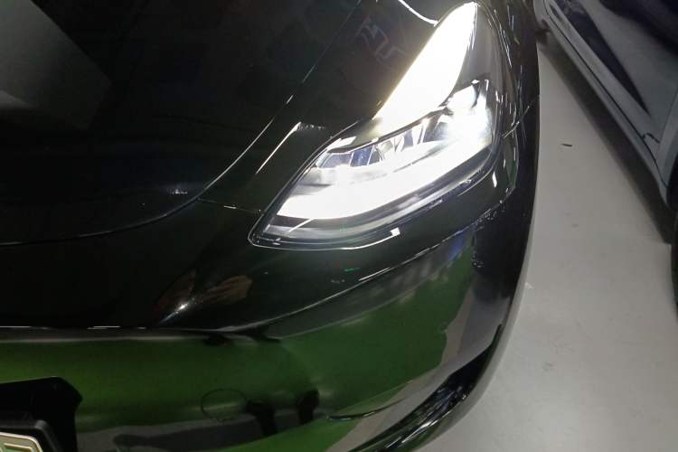 Used Tesla Model Y 2022 Rear-Wheel-Drive Version
