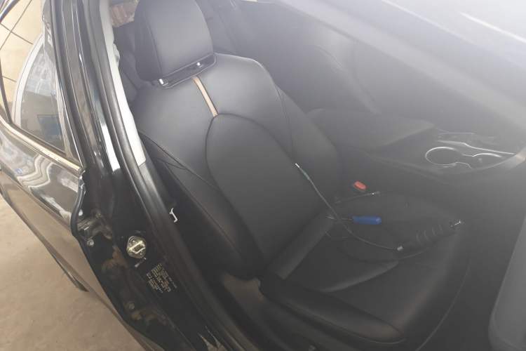 Used Toyota Camry 2021 2.0G Luxury Edition