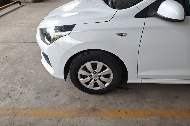 Used Hyundai Verna (older generation) 2017 1.4L Manual Refreshed Version China VI Standard
