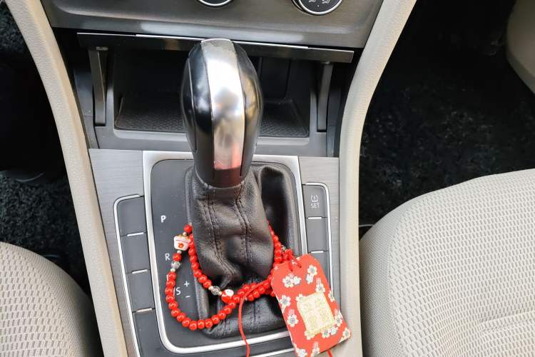 Used Volkswagen Golf 2015 1.6L Automatic Comfort Model
