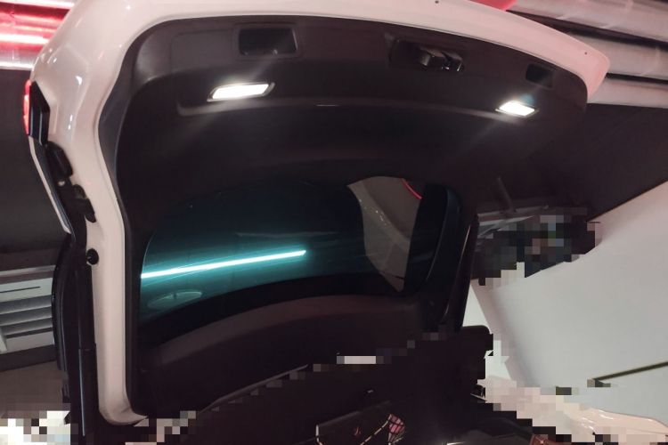 Used Maserati Levante 2016 3.0T Standard Edition Trunk