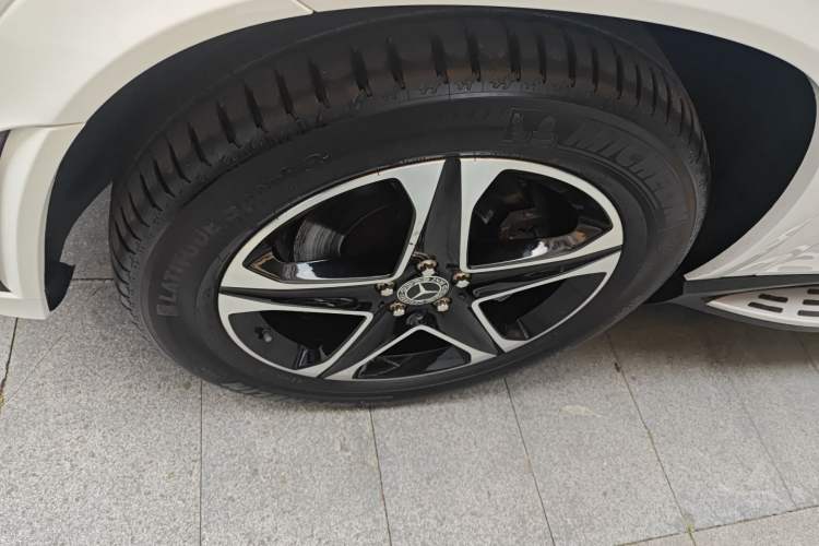 Used Mercedes-Benz GLE 2023 GLE 350 4MATIC Stylish Model