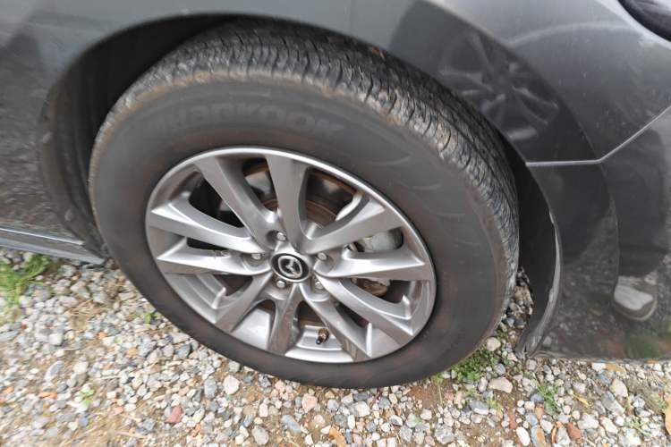 Used Mazda 3 Axela 2021 1.5L Automatic ZhiMei Edition