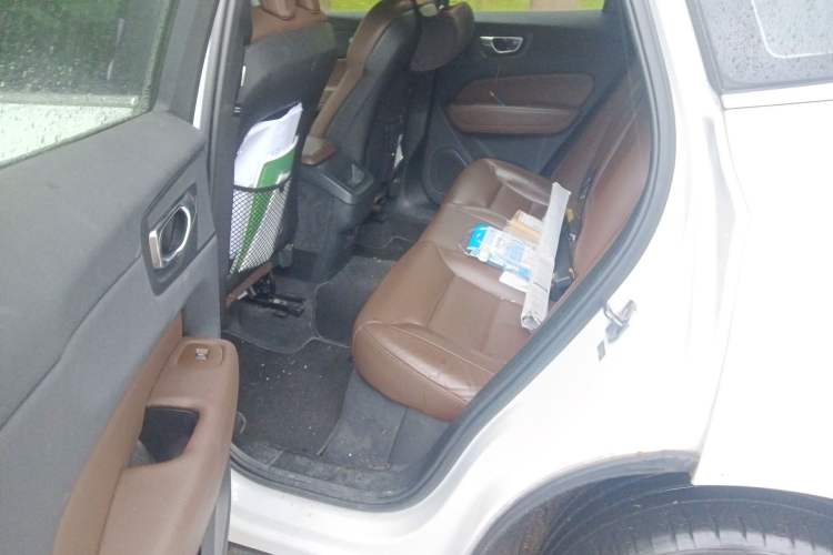 Used Volvo XC60 2021 T5 4x4 Smart Luxury Edition Left Rear Seat