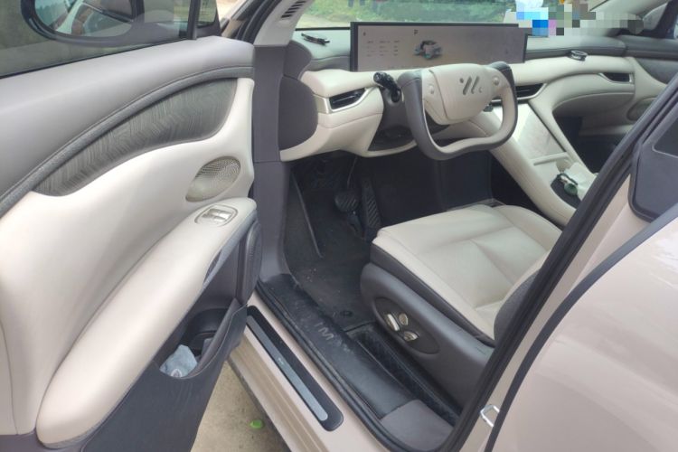 Used IM LS6 2025 Lingxi Intelligent Driving Edition
