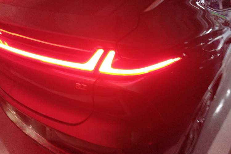 Used Rising R7 2022 Flagship Advanced Edition