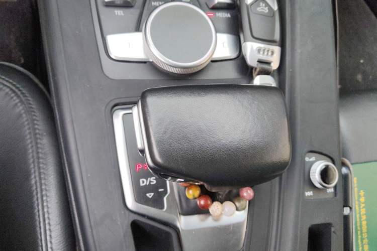 Used Audi A4L 2019 40 TFSI Fashion Edition China VI Emission Standard