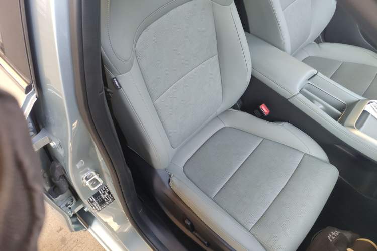 Used Roewe D6 2025 520km Smart Enjoyment Version