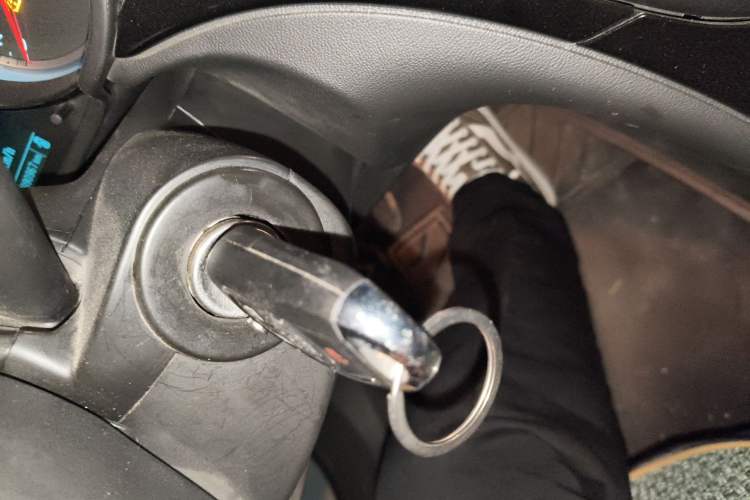 Used Buick Regal 2015 1.6T Leading Technology Model Vehicle Key