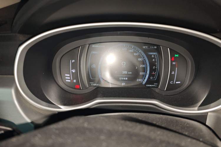 Used Geely Auto Emgrand X7 Sport 2016 1.8TD Automatic Smart Model
