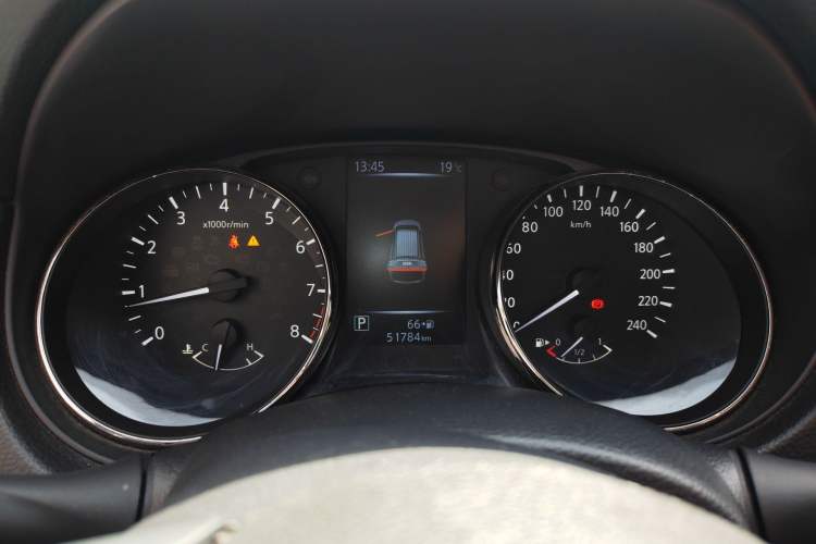 Used Nissan X-Trail 2017 2.5L CVT Luxury Edition 4WD Instrument Cluster
