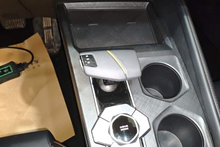 Used CHANGAN UNI-V 2024 1.5T Prestige Edition
