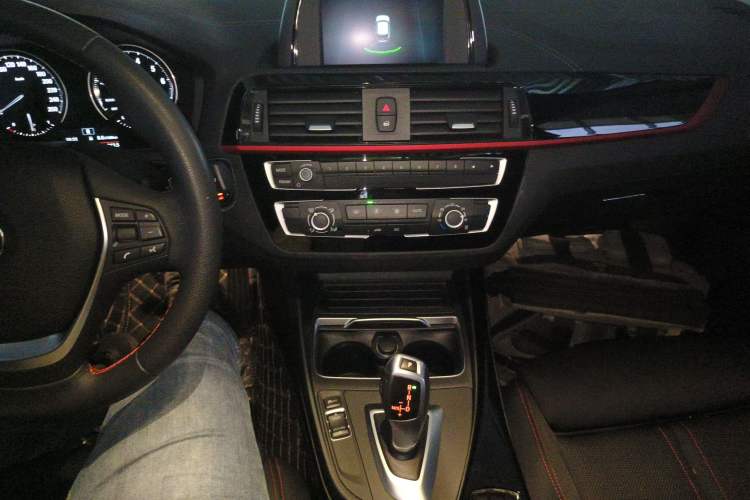 Used BMW 1 Series (Import) 2018 118i Sport Design Package
