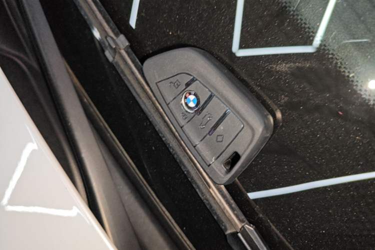 Used BMW 5 Series 2018 Restyled 530Li Luxury Edition M Sport Package
