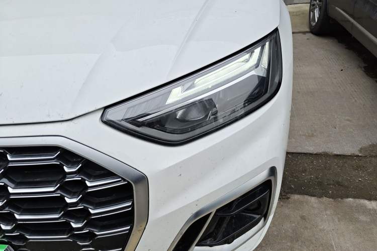 Used Audi Q5L 2022 Updated 45T Luxury Dynamic Version Left Front Headlight