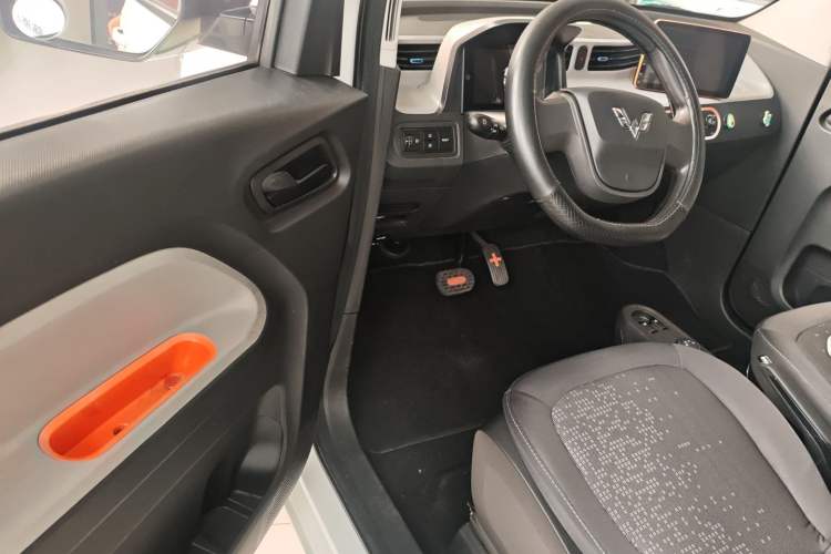 Used Wuling Hongguang MINIEV 2020 Freedom Version Lithium Iron Phosphate