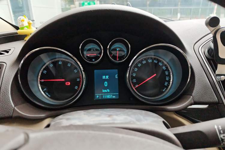 Used Buick Regal 2014 2.0L Leading Fashion Edition