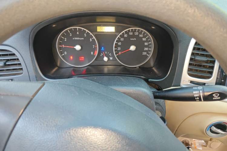 Used Hyundai Accent 2011 1.4 Manual Comfort Version
