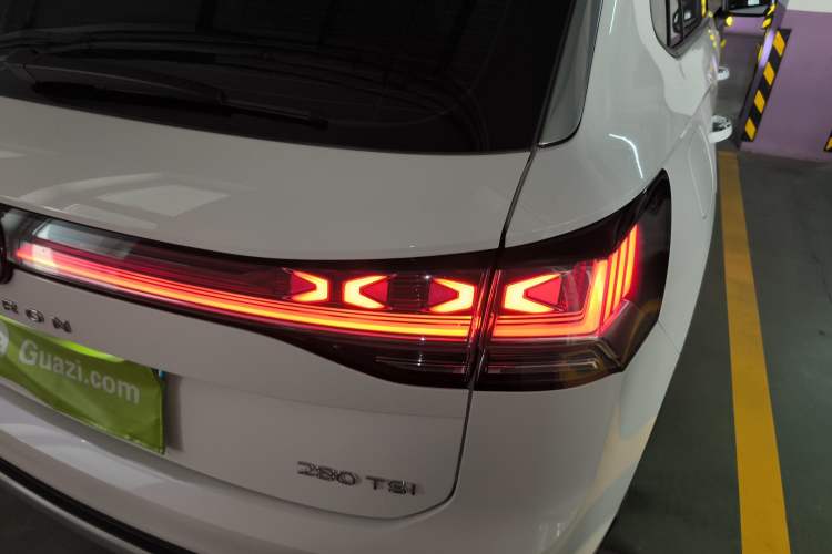 Used Volkswagen Tayron 2023 280TSI Two-Wheel-Drive Luxury Plus Advanced Version