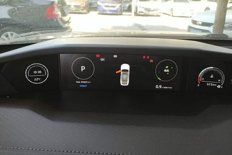 Used CHANGAN UNI-V 2023 1.5T Prestige Model

