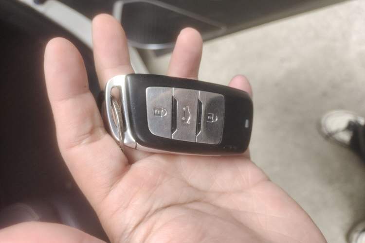 Used CHANGAN OSHAN COSPro 2021 1.5T Automatic Flagship 7-Seater
