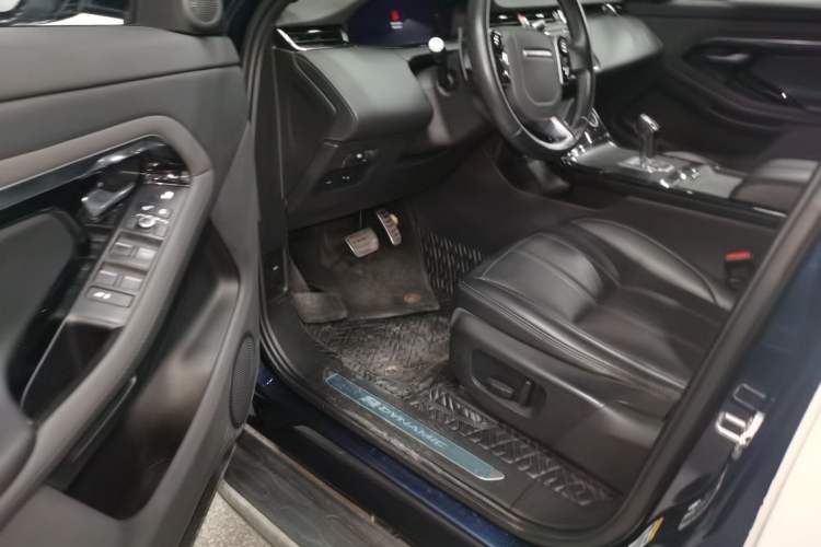 Used Land Rover Range Rover Evoque 2020 249 PS R-DYNAMIC S Sport Edition