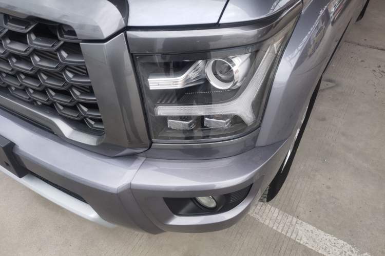 Used Great Wall King Kong Poer 2024 2.0T Manual Gasoline Two-Wheel-Drive Entrepreneurial Standard Box Left Front Headlight