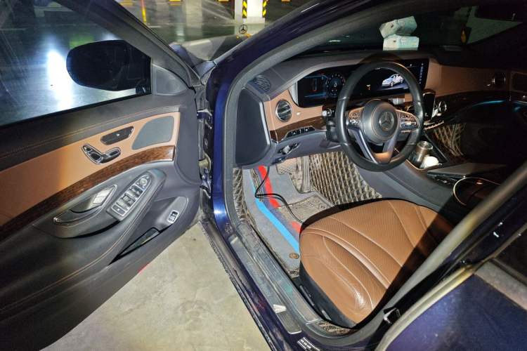 Used Mercedes-Benz S-Class 2019 S 320 L
