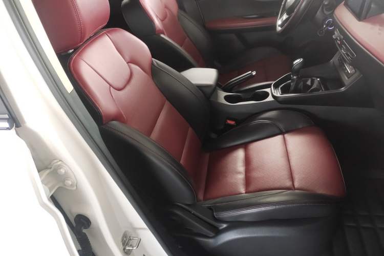 Used Dongfeng Fengon S560 2021 2.0L Manual Urban Version
