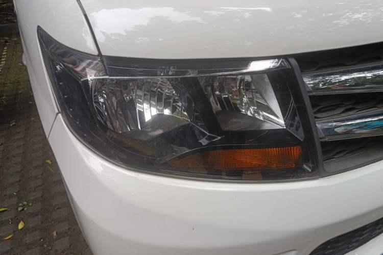 Used JAC Refine M3 2015 Maker Edition 1.6L Luxury Version
