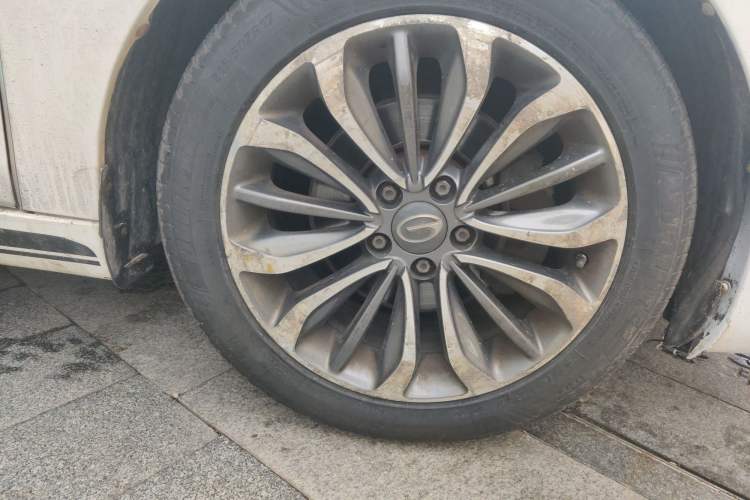 Used GAC Trumpchi GA6 2015 1.8T DCT Luxury Navigation Model
