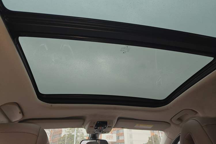 Used DS 6 2014 1.6T Prestige Edition THP200
