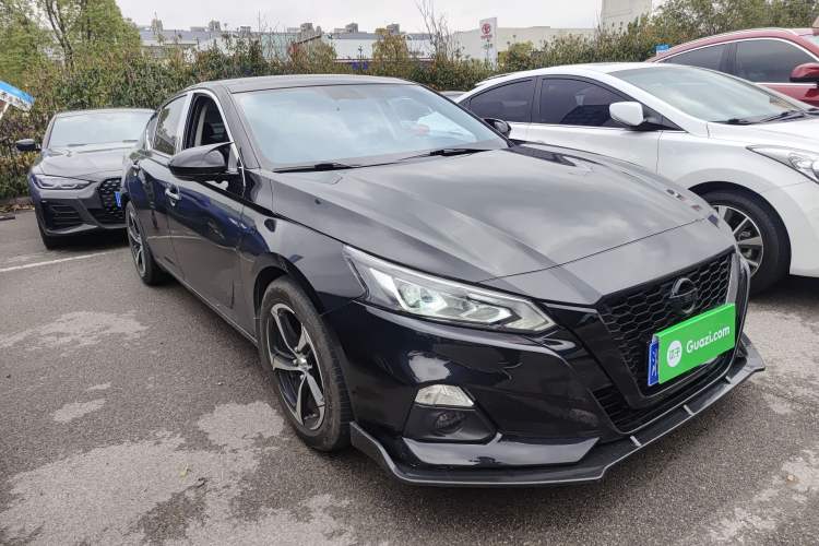 Used Nissan Teana 2021 2.0L XL Comfort Edition Front Right 45 Deg