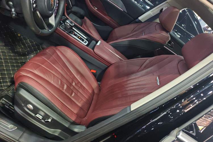 Used Hongqi H5 2024 2.0T Automatic Smart Connect Flagship Edition