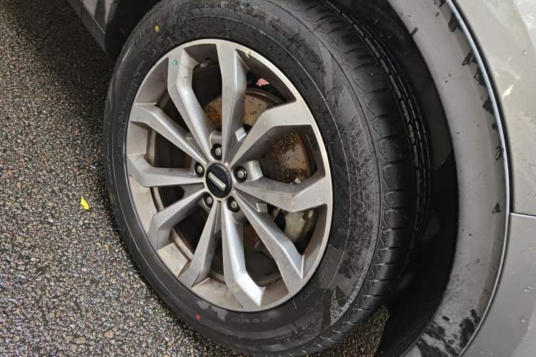 Used Wey VV6 2018 2.0T Four-Wheel Drive Flagship Version China V Standard