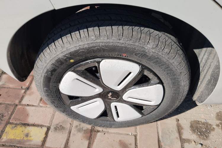 Used Wuling Hongguang MINIEV 2025 Four-Door Version Advanced Edition
