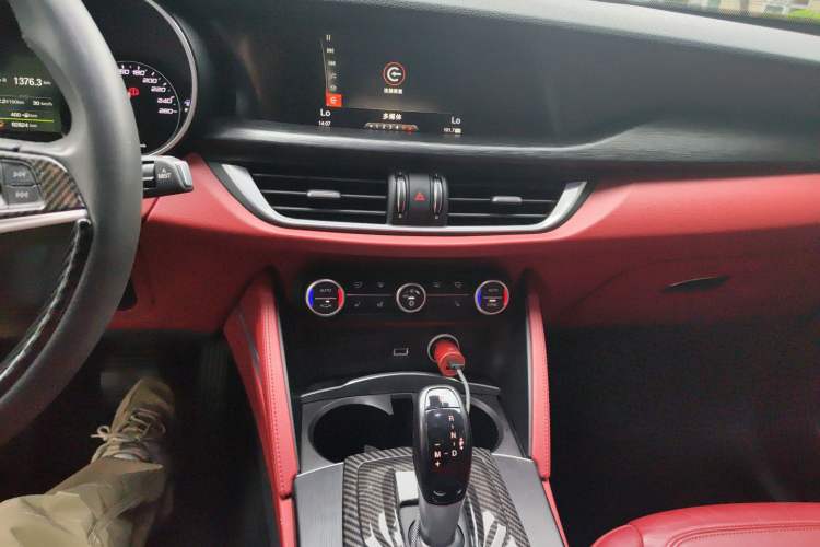 Used Alfa Romeo Stelvio 2017 2.0T 200HP Elite Edition