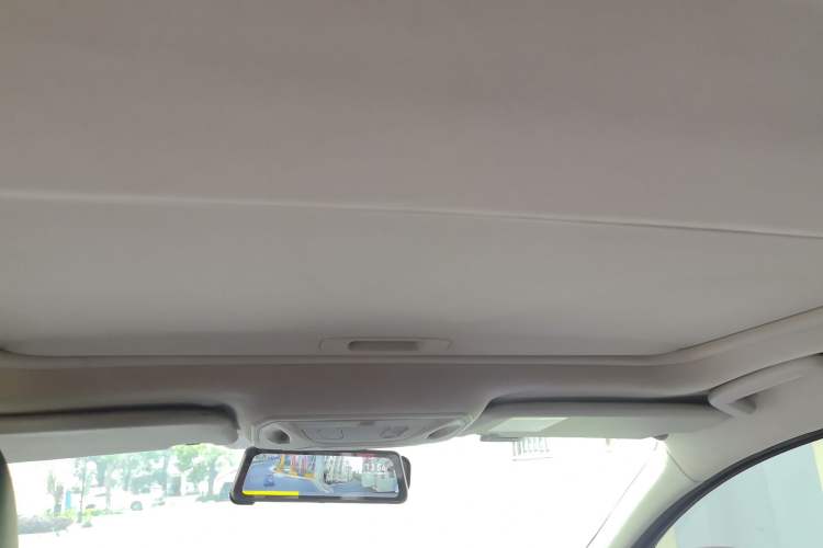 Used Ford Focus 2012 Sedan 1.6L Automatic Fashion Edition