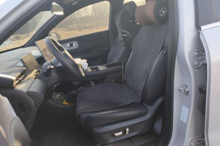 Used Wuling Xingguang S 2024 60km Advanced Version