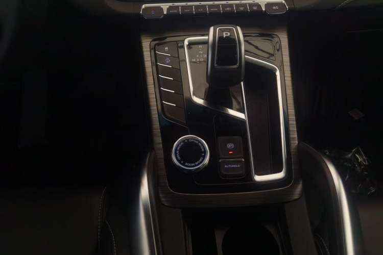 Used Geely Auto Emgrand X7 Sport 2020 1.8TD DCT Smart Connect PRO
