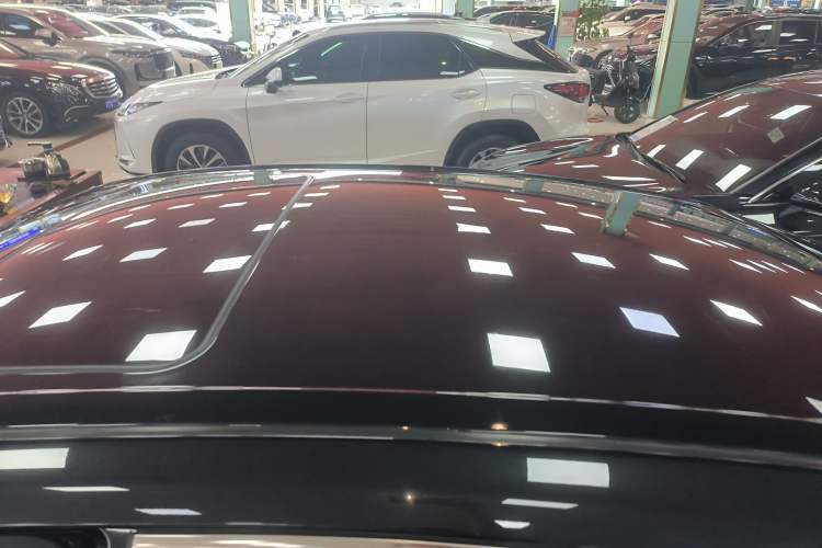 Used Toyota Avalon 2022 2.0L Luxury Edition
