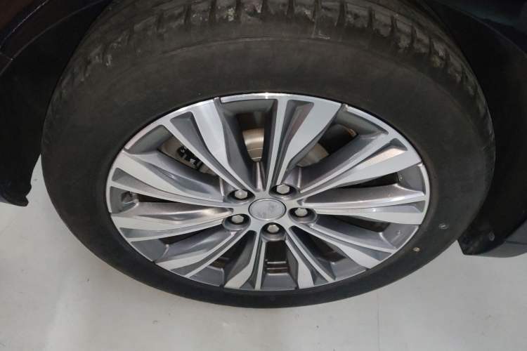 Used Hongqi E-QM5 2024 560km PLUS
